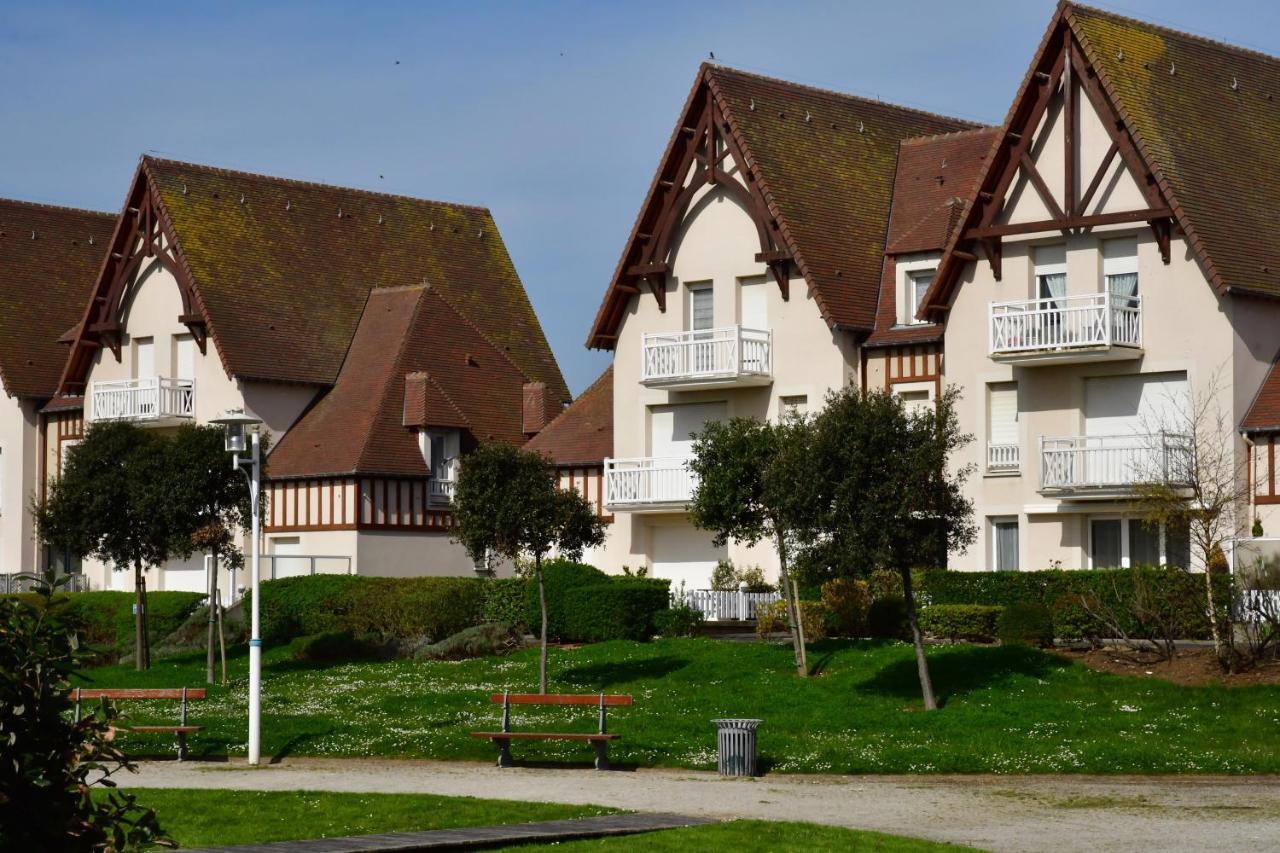 Jardin - A 50M De La Plage - Wifi - Parking 库尔瑟勒·苏尔·梅尔 外观 照片